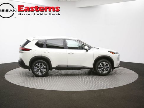Used 2022 Nissan Rogue SV w/ SV Premium Package image 88
