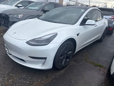 Used 2022 Tesla Model 3 Long Range image 4