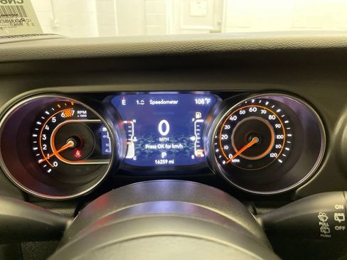 Certified 2023 Jeep Wrangler Sport AWD/4WD image 15