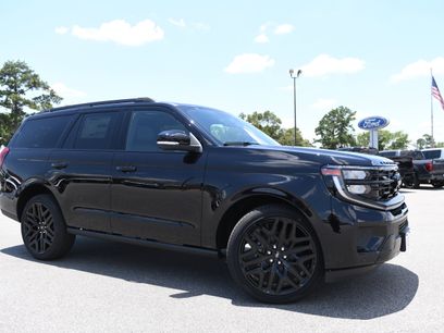New 2026 Ford Expedition Platinum w/ Stealth Performance Package