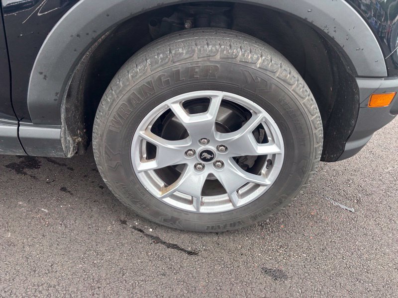 Used 2021 Ford Bronco Sport AWD/4WD image 14