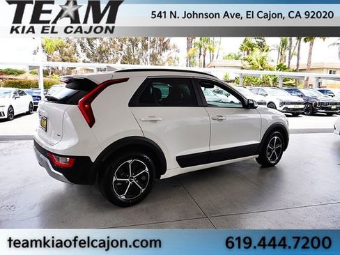 Certified 2025 Kia Niro EX w/ EX Cold Weather Package FWD image 8