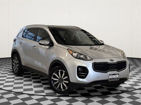 Used 2017 Kia Sportage EX w/ EX Technology Package image 1