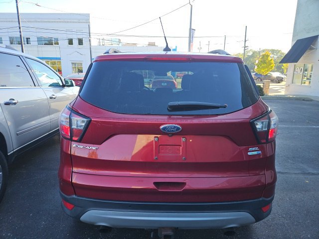 Used 2018 Ford Escape SEL AWD/4WD image 4