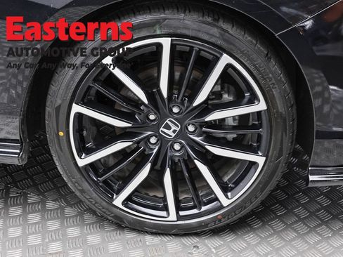 Used 2023 Honda Accord Touring image 30