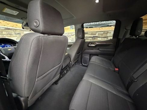 Used 2022 Chevrolet Silverado 1500 LT image 26