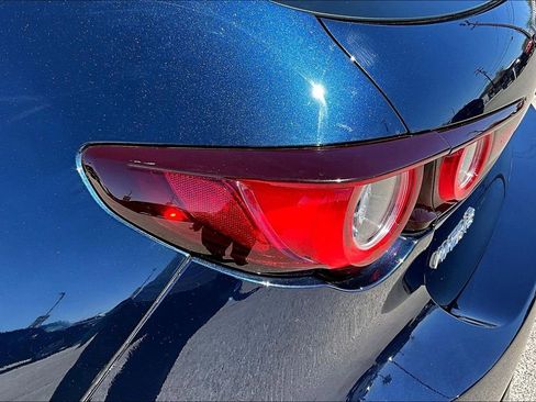 Used 2024 MAZDA MAZDA3 s image 24