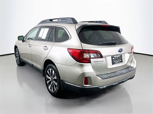 Used 2015 Subaru Outback 2.5i Limited image 5
