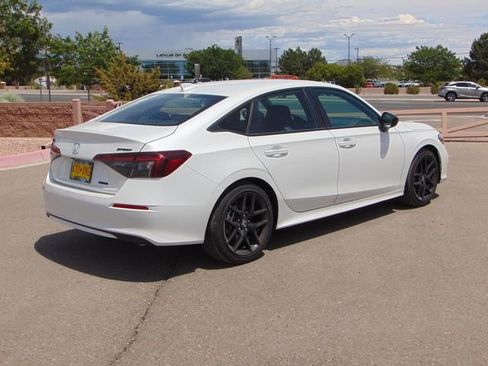 Used 2026 Honda Civic FWD Hybrid Sedan image 4