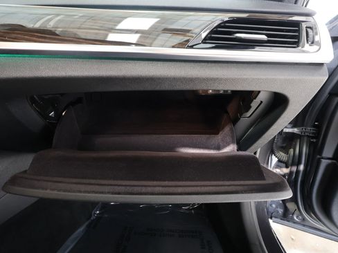 Used 2019 BMW M550i xDrive M550i xDrive Sedan 4D image 39