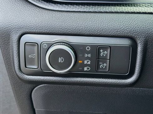 Used 2023 Ford Explorer ST w/ Equipment Group 401A AWD/4WD image 38