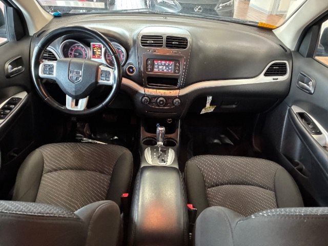 Used 2019 Dodge Journey SE w/ Connectivity Group FWD image 13