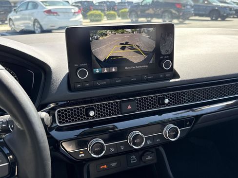 Certified 2024 Honda Civic EX image 36