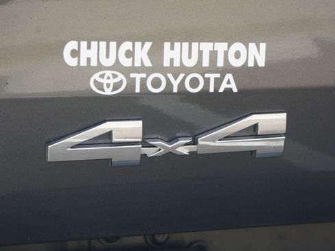Used 2025 Toyota Tundra SR5 AWD/4WD image 19