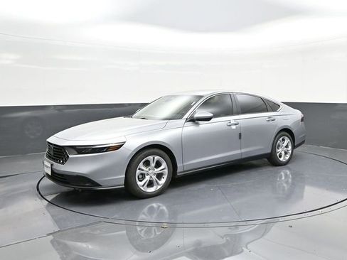 New 2025 Honda Accord LX image 26