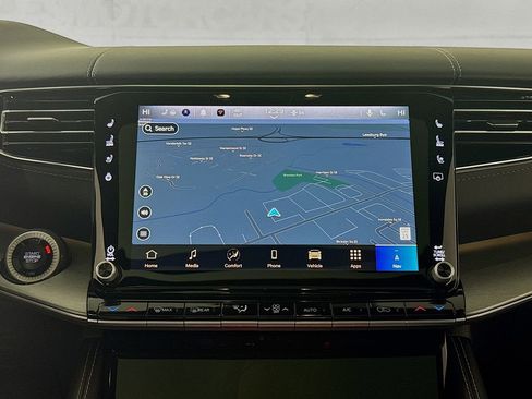 New 2026 Jeep Grand Wagoneer L Limited AWD/4WD image 13