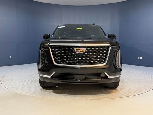 New 2026 Cadillac Escalade Luxury w/ Touring Package AWD/4WD image 5