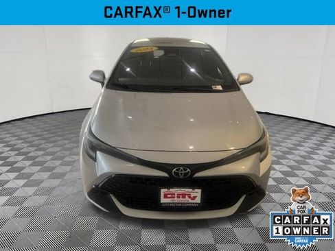 Used 2023 Toyota Corolla SE FWD image 2