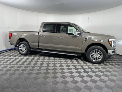 New 2026 Ford F150 Lariat w/ Equipment Group 501A Mid AWD/4WD image 6