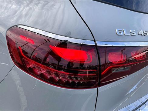Certified 2024 Mercedes-Benz GLS 450 4MATIC image 26