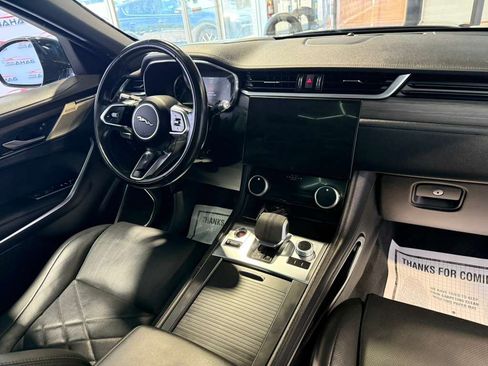 Used 2022 Jaguar F-PACE S AWD/4WD image 57