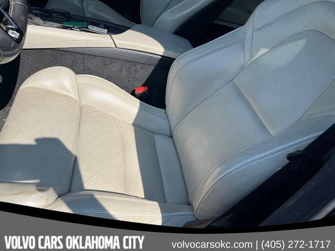 Used 2020 Volvo XC90 T6 R-Design w/ Protection Package Premier AWD/4WD image 11