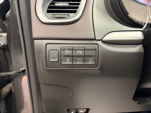 Used 2017 MAZDA CX-9 Grand Touring image 16