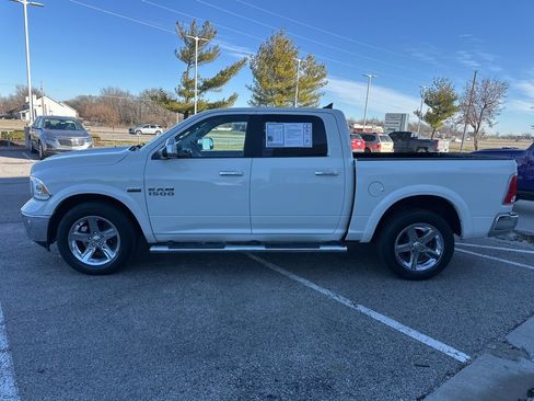 Used 2018 RAM 1500 Laramie w/ Convenience Group image 14