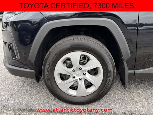 Certified 2025 Toyota RAV4 LE AWD/4WD image 13