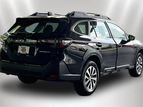 Certified 2024 Subaru Outback AWD/4WD image 5