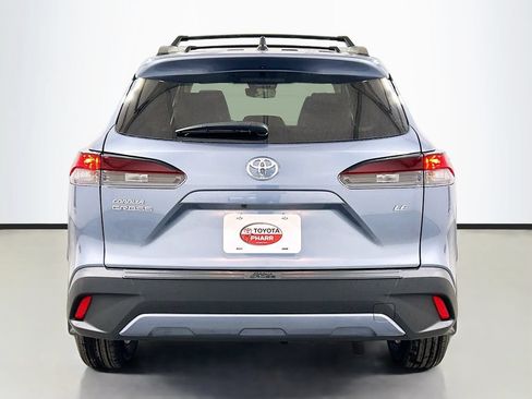 New 2026 Toyota Corolla Cross LE FWD image 5