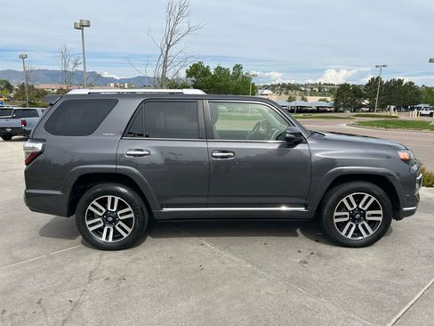 Used 2021 Toyota 4Runner Limited AWD/4WD image 9