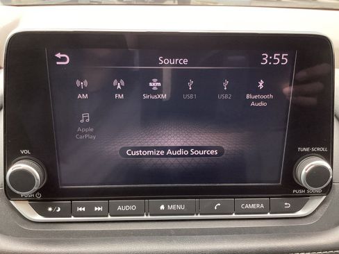 Used 2023 Nissan Rogue SV FWD image 5