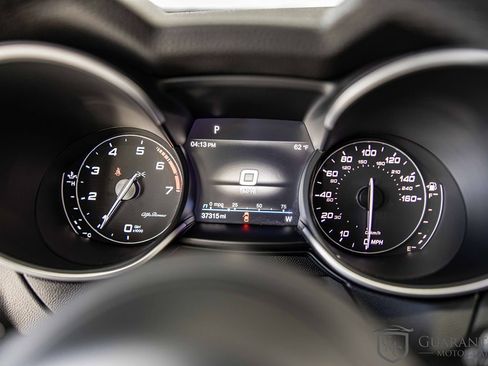 Used 2022 Alfa Romeo Stelvio Sprint image 25