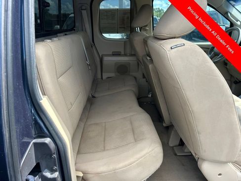 Used 2015 Nissan Titan SV w/ Tow Package RWD image 15