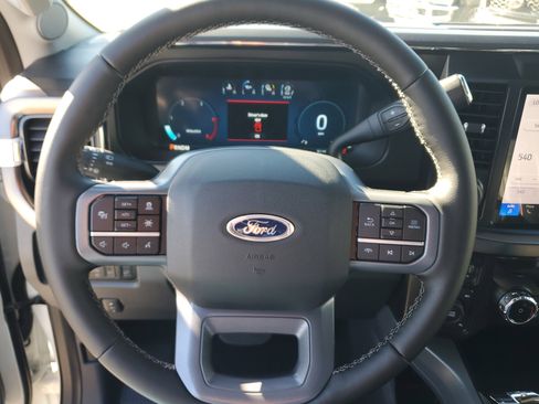 New 2026 Ford F250 Lariat w/ Black Appearance Package image 15