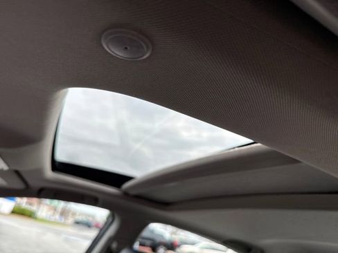 Used 2025 Honda Accord EX-L image 17