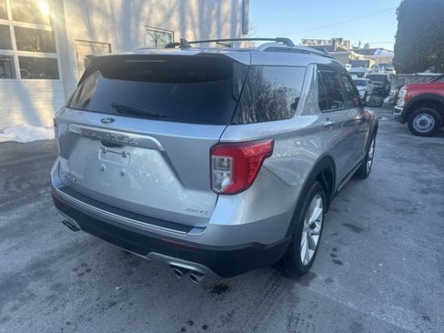 Used 2022 Ford Explorer Platinum w/ Equipment Group 601A image 5