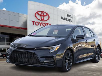 New 2026 Toyota Corolla SE w/ SE Package