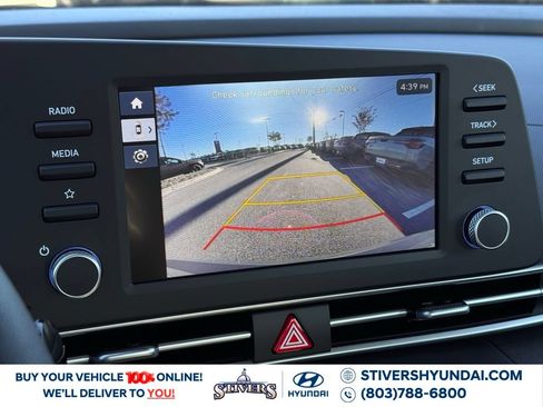 New 2026 Hyundai Elantra Hybrid w/ Cargo Package FWD image 4