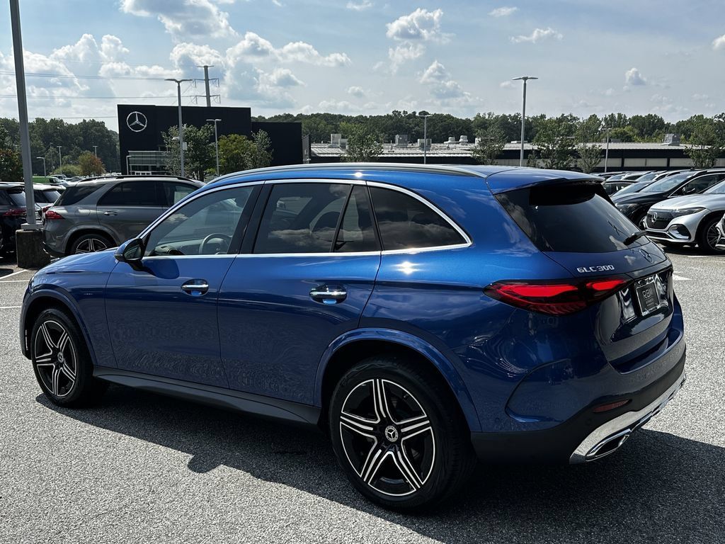 Certified 2025 Mercedes-Benz GLC 300 4MATIC w/ AMG Line image 6