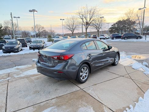 Used 2015 MAZDA MAZDA3 i Sport image 5