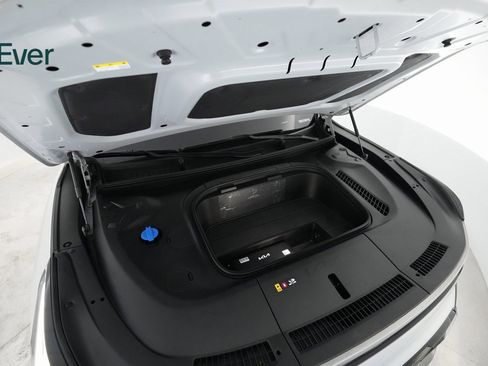 Used 2024 Kia EV9 GT-Line image 25