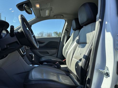 Used 2015 Buick Encore Leather image 11