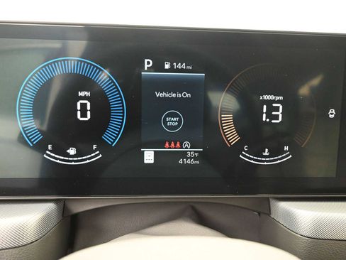 Certified 2025 Hyundai Sonata SE image 19