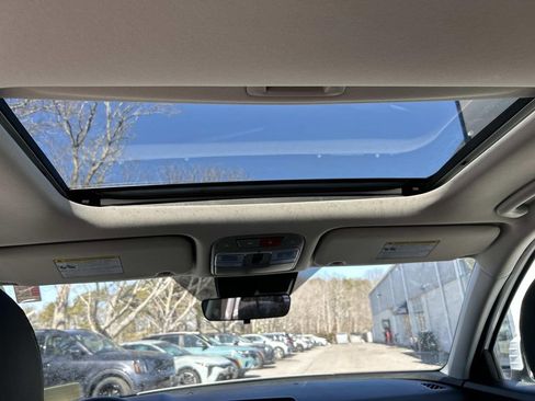 Certified 2025 Kia Telluride S image 15