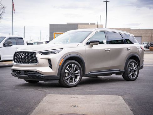 Used 2023 INFINITI QX60 Luxe AWD/4WD image 10