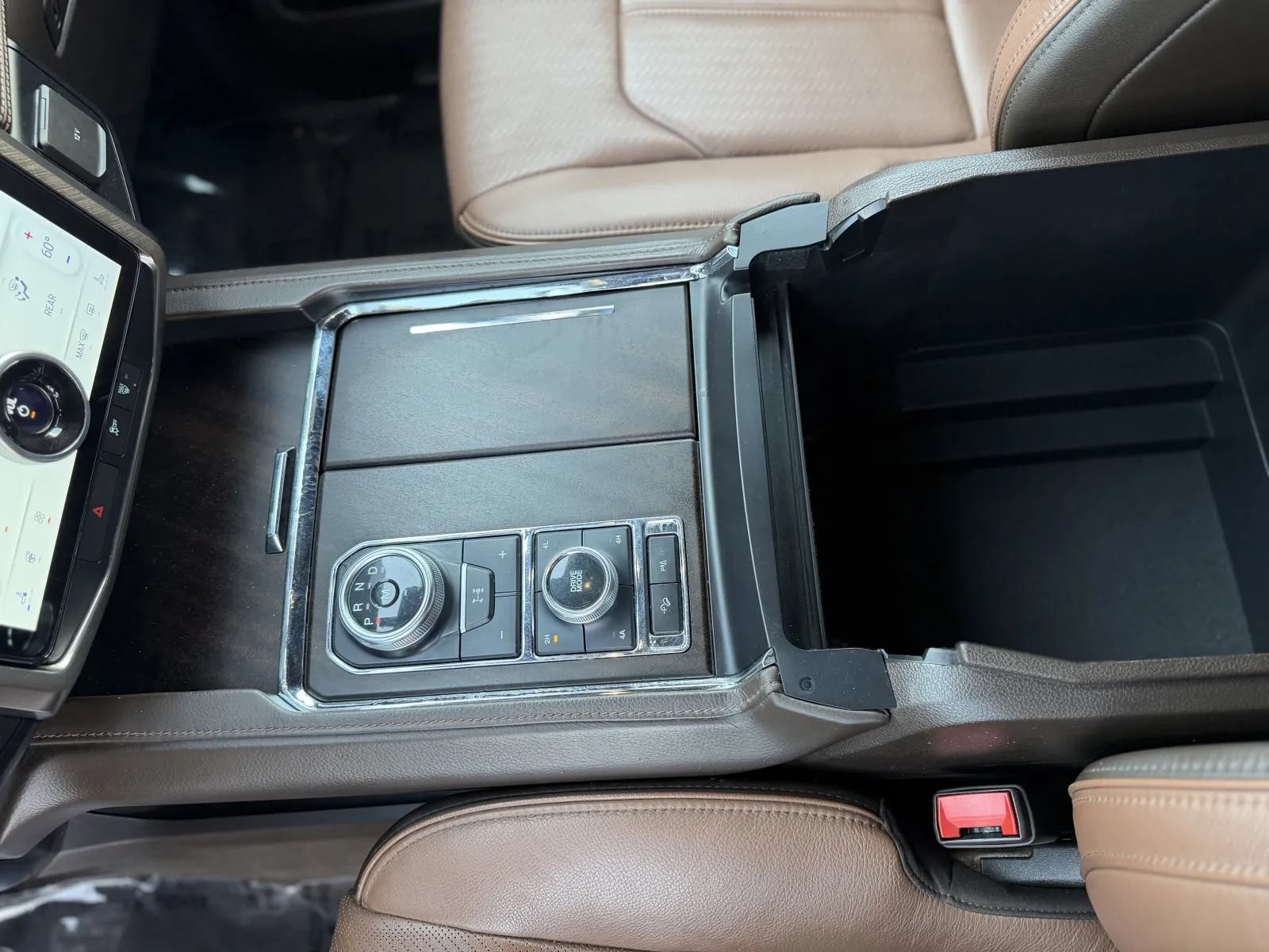Used 2024 Ford Expedition Max King Ranch AWD/4WD image 43