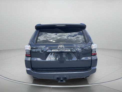 Used 2024 Toyota 4Runner SR5 RWD image 4