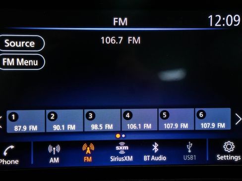 Used 2024 Nissan Altima 2.5 SR FWD image 29